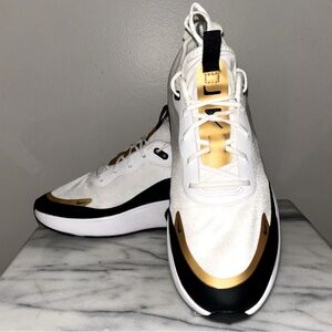 Nike Air Max Dia Icon Clash Athletic Shoes 8.5
